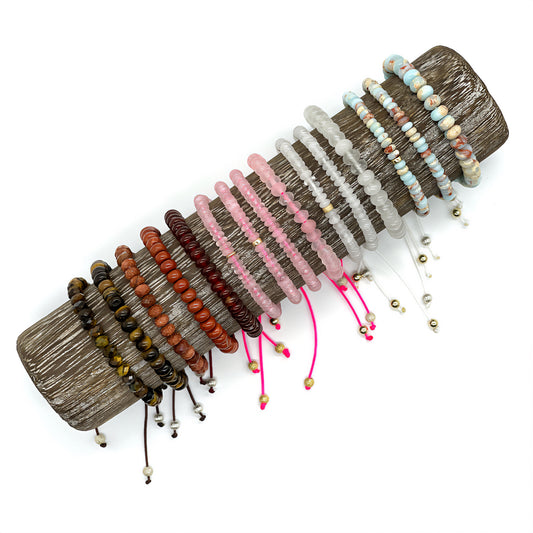 THE SHIELD Cryﬆal Bead Bracelet (warm tones)