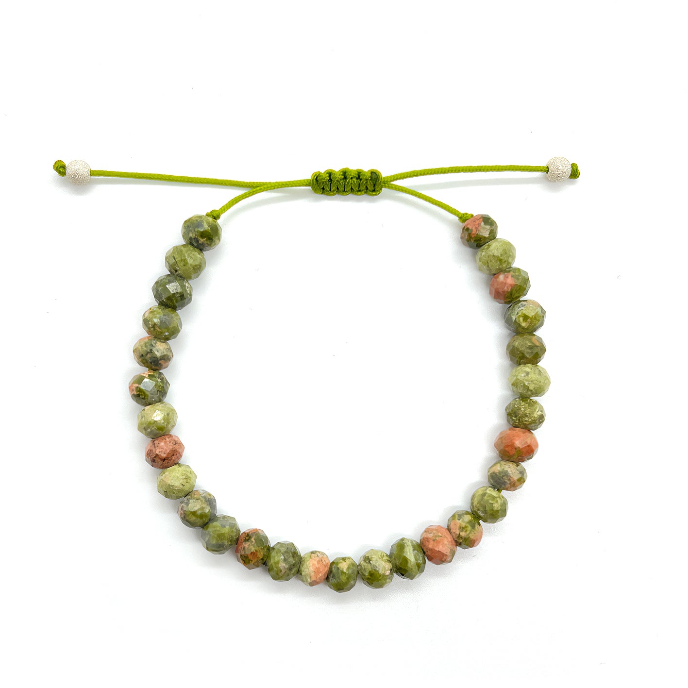 THE SHIELD Cryﬆal Bead Bracelet (cool tones)