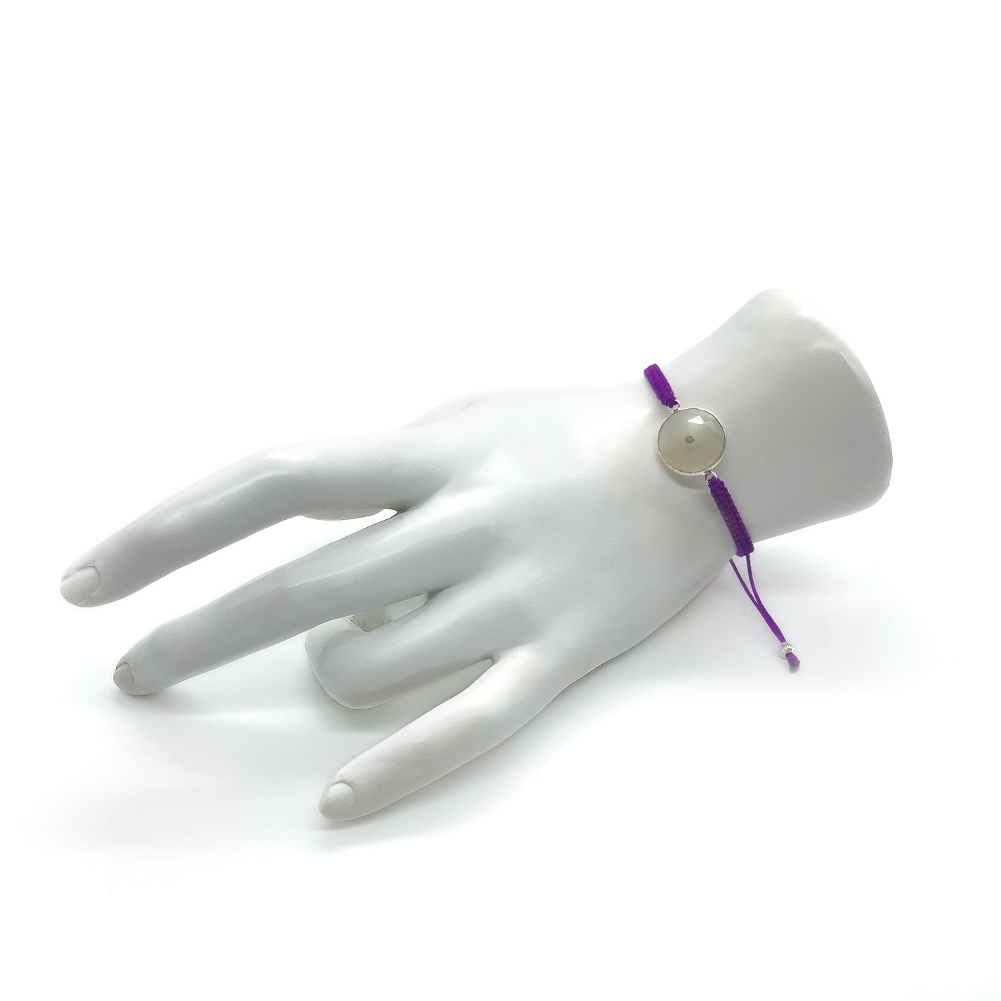 THE TALISMAN Cryﬆal Charm Bracelet (cool tones)